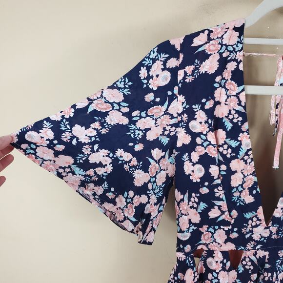 4/$25 Rumor Mixed Print Tie Back Romper with Cutout Detail Size S - Picture 7 of 13